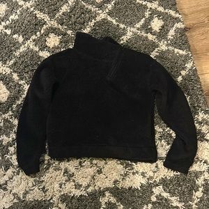 Youth girls fluffy sweater, black